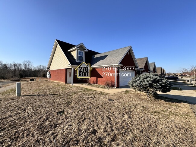 140 Twin Lakes Dr in Vine Grove, KY - Building Photo - Building Photo