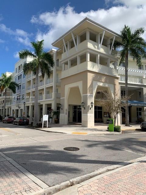 property at 1209 Main St