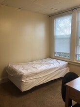 113 Comstock Pl in Syracuse, NY - Building Photo - Building Photo