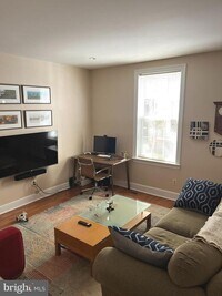 211 S Jessup St photo'