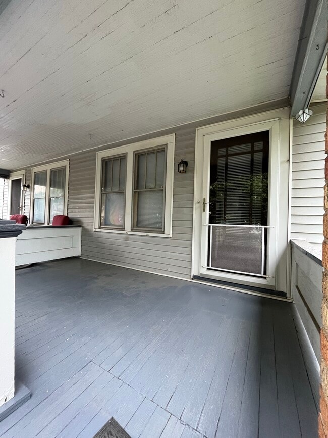 178 W Weber Rd in Columbus, OH - Foto de edificio - Building Photo
