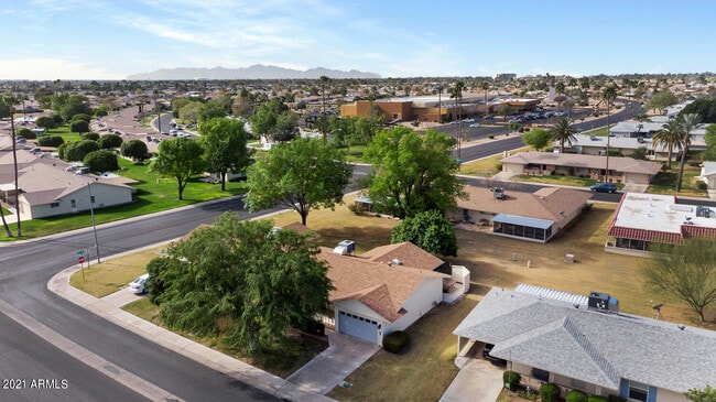 10303 W Prairie Hills Cir in Sun City, AZ - Building Photo - Building Photo