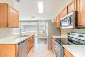 8517 Saratoga Inlet Dr in Orlando, FL - Building Photo - Building Photo