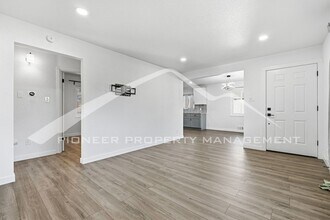 4590 W Wyoming Pl in Denver, CO - Building Photo - Building Photo