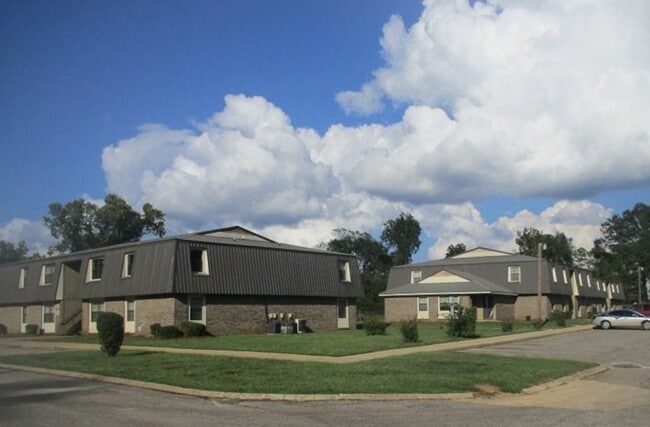 property at 709 Dr Martin Luther King Jr Dr