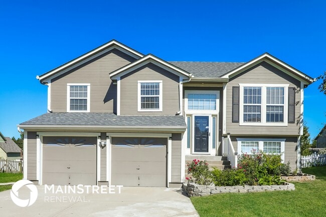 property at 1210 Aspen Dr