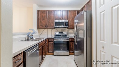 10679 Regent Square Dr in Orlando, FL - Building Photo - Building Photo