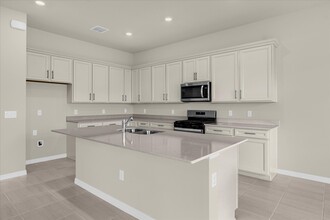 10411 Pk Ests Ave in Orlando, FL - Building Photo - Building Photo