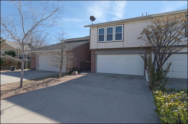 6622 Dawn Dr in El Paso, TX - Building Photo - Building Photo