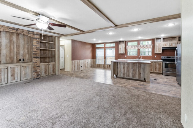 204 Wild Flower Dr in Gun Barrel City, TX - Building Photo - Building Photo