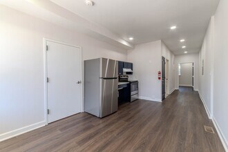 1602 Cypress St in Baltimore, MD - Building Photo - Building Photo