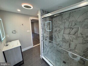 2467 Amber St in Philadelphia, PA - Building Photo - Building Photo