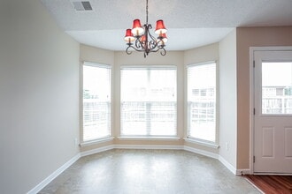 2745 Dry Well Cove in Memphis, TN - Foto de edificio - Building Photo