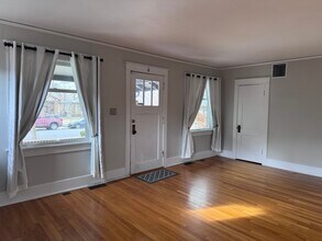 2270 Holly St in Denver, CO - Building Photo - Building Photo