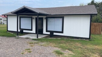 149 TX-276 in West Tawakoni, TX - Building Photo
