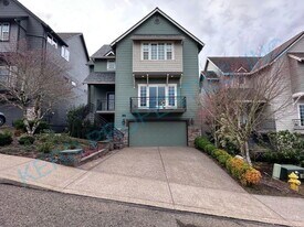 9388 SE Wyndham Way in Happy Valley, OR - Building Photo