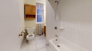 17 Green St in Brookline, MA - Building Photo - Building Photo