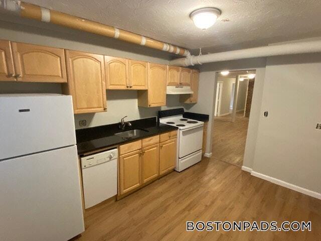 38 Hemenway St in Boston, MA - Building Photo