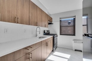 Palisades Manor Apartments – Modern Living... in Palisades Park, NJ - Building Photo