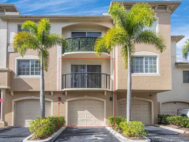 100 Crestwood Ct N