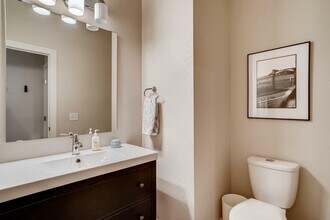 534 S Lincoln St in Denver, CO - Building Photo - Building Photo