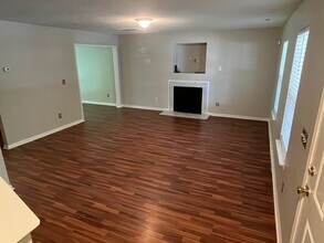 7031 Rumple Rd in Charlotte, NC - Building Photo - Building Photo