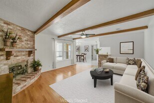 8415 Braesdale Ln in Houston, TX - Building Photo