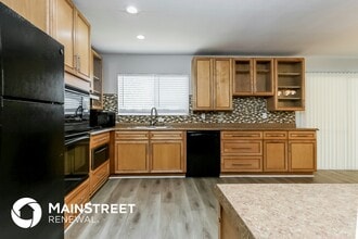 426 SW Eastport Cir in Port St. Lucie, FL - Building Photo - Building Photo
