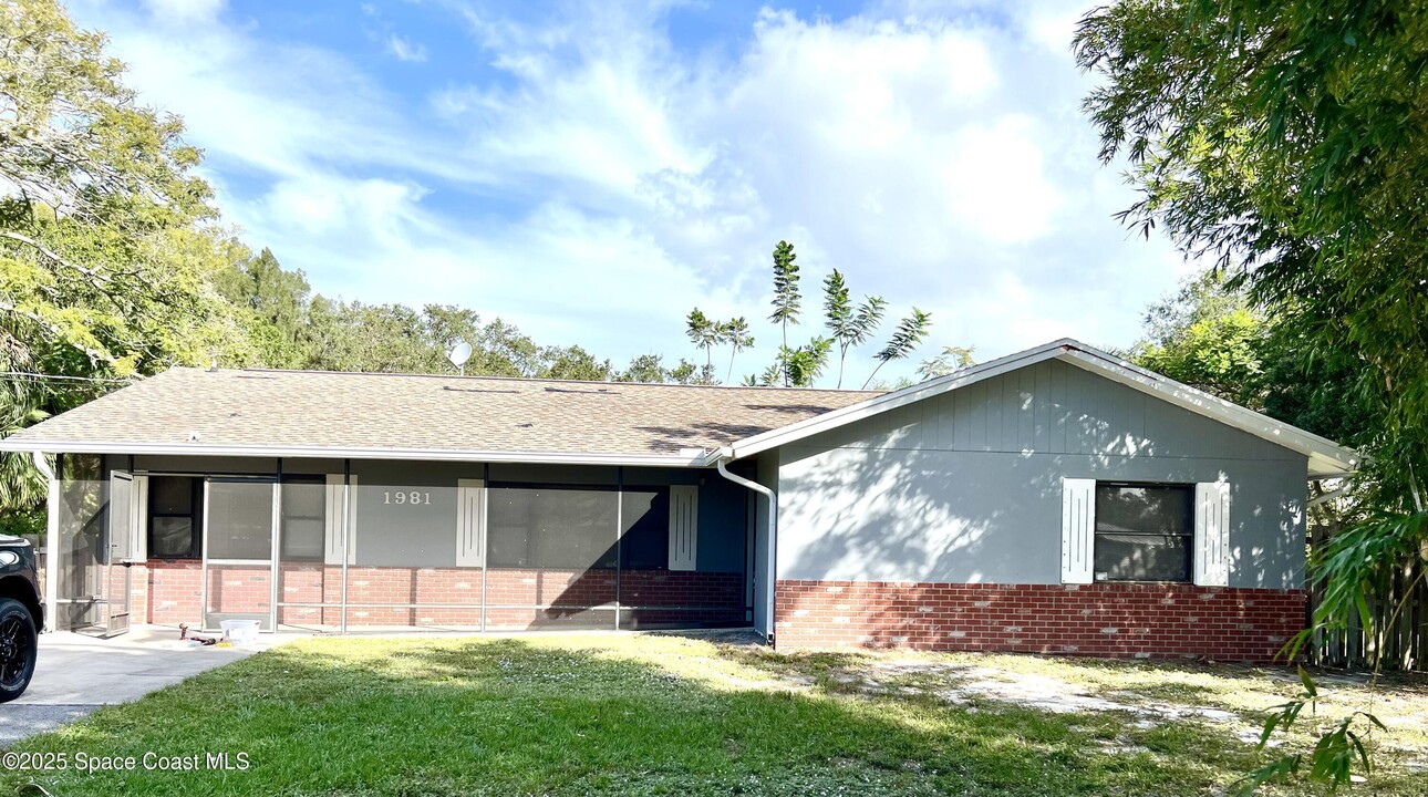 1981 Roc Rosa Dr NE in Palm Bay, FL - Building Photo