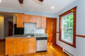 28 Brookside Ave in Boston, MA - Building Photo - Building Photo