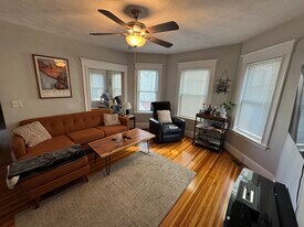 307 Highland Ave, Unit 1 in Somerville, MA - Building Photo