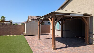 653 Timberfalls Ln in Henderson, NV - Building Photo - Building Photo