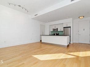 4 Beacon Way, Unit 1703 in Jersey City, NJ - Building Photo - Building Photo