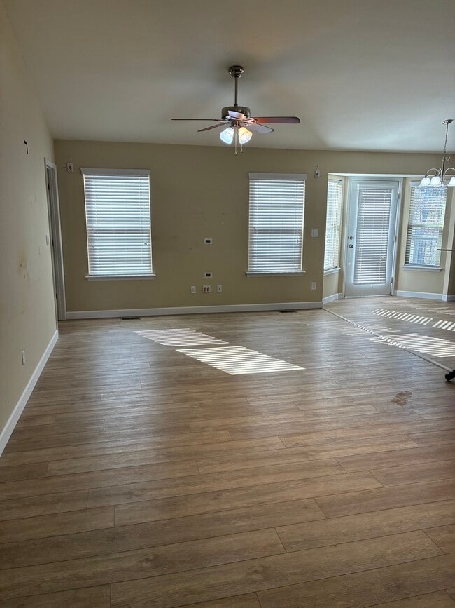 1120 Marathon Dr in Foristell, MO - Building Photo - Building Photo