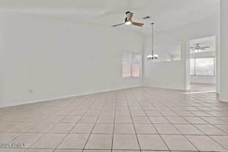 2171 S Portland Ave in Gilbert, AZ - Building Photo - Building Photo