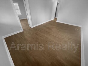 108 Park Ave SE-Unit -Apt 1 in Atlanta, GA - Building Photo - Building Photo