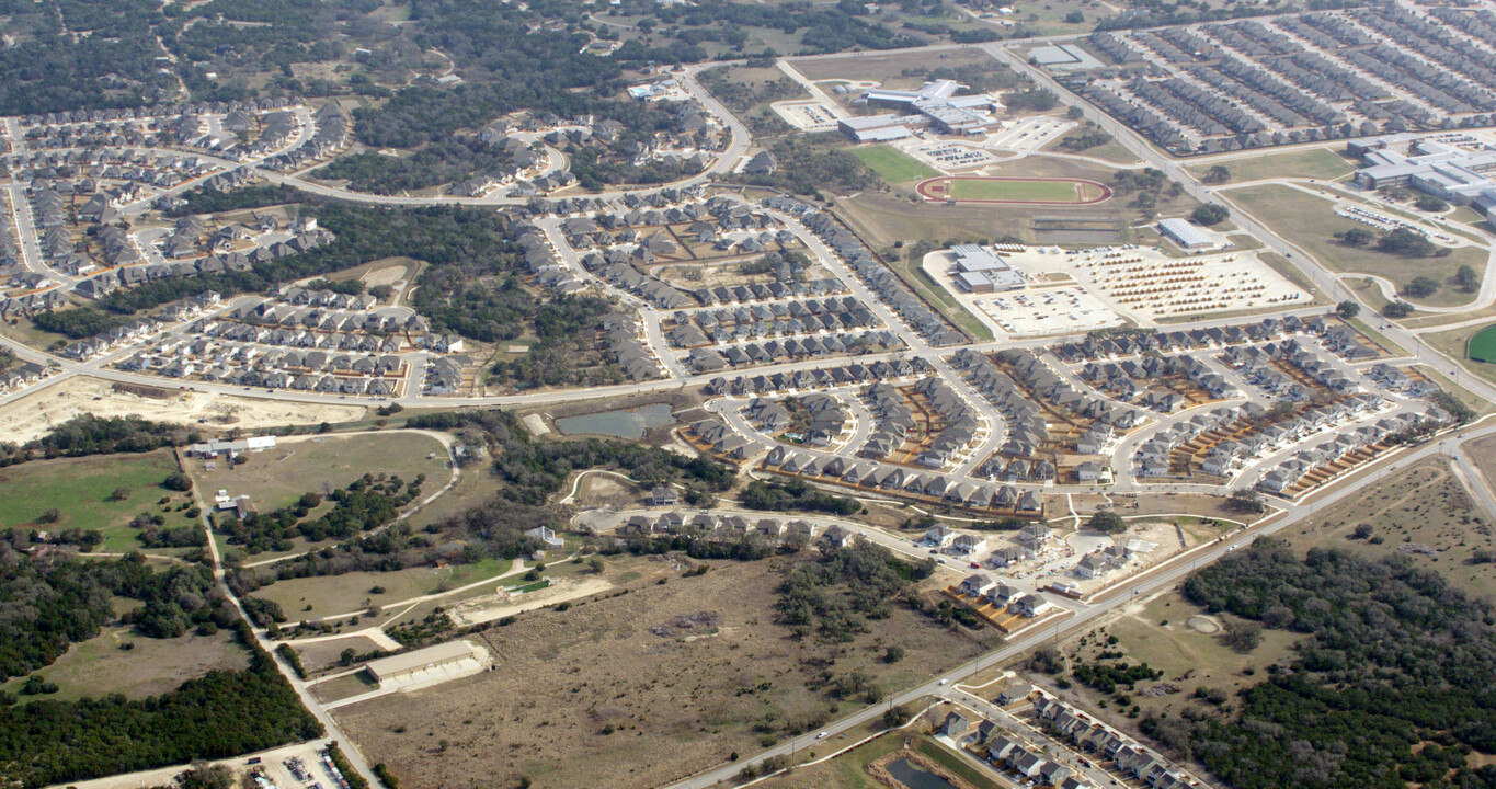 Homestead Townhomes in Leander, TX - Building Photo