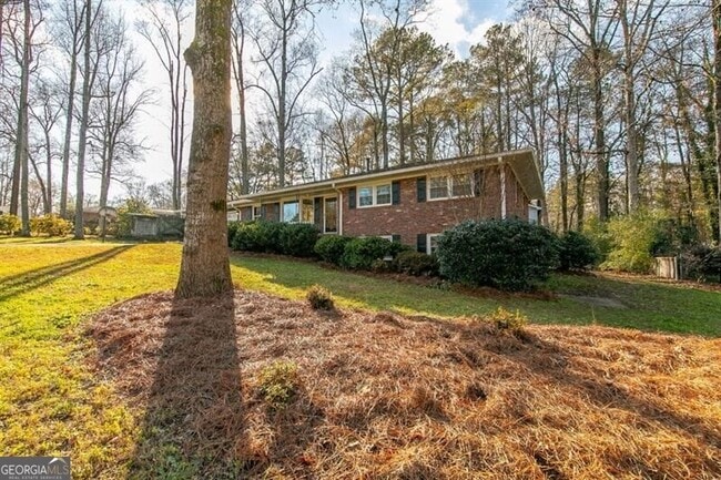 2805 Pine Hill Dr in Kennesaw, GA - Building Photo - Building Photo