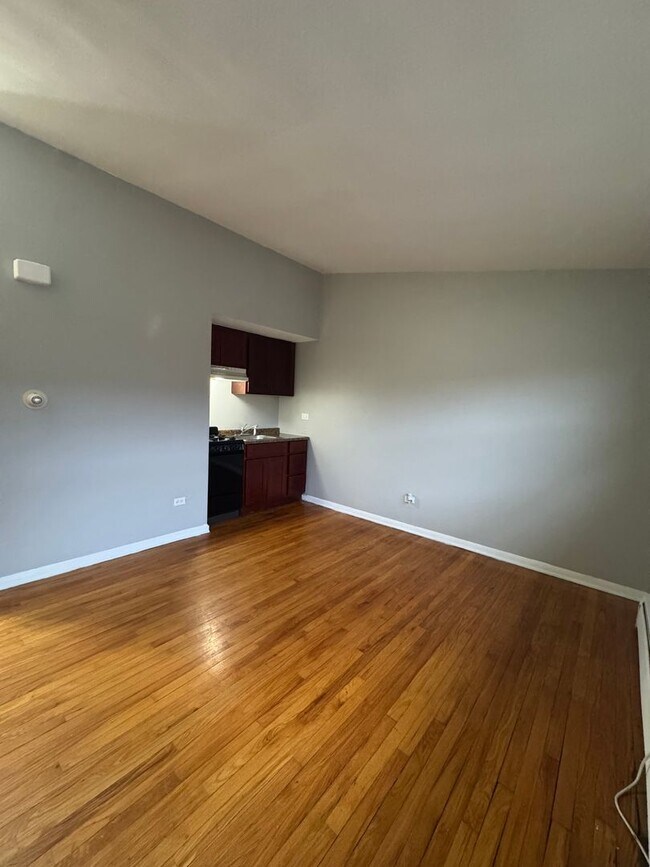 18413 Torrence Ave in Lansing, IL - Building Photo - Building Photo