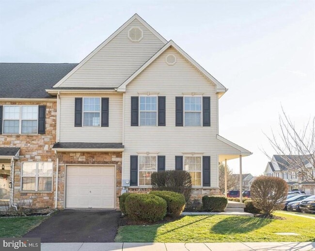 4407 Waterford Way in Royersford, PA - Building Photo - Building Photo