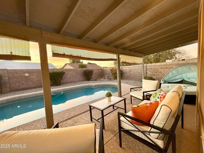 5142 N 85th Ave in Glendale, AZ - Building Photo - Building Photo