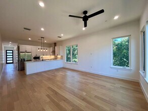 4010 Clawson Rd in Austin, TX - Building Photo - Building Photo