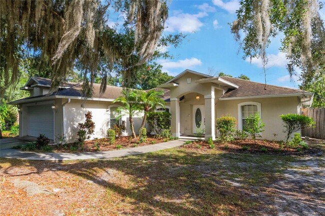 57 S Winter Park Dr in Casselberry, FL - Foto de edificio - Building Photo