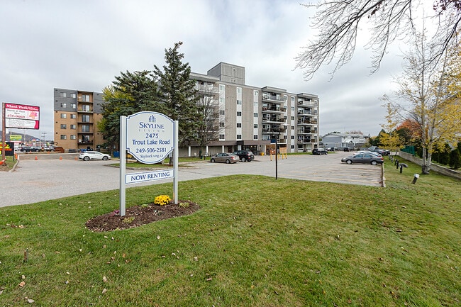 2475 Trout Lake Rd in North Bay, ON - Building Photo - Building Photo