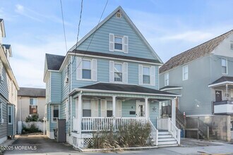 6 Center St in Sea Bright, NJ - Building Photo - Building Photo