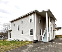 37 Church St, Unit 1 in Bedford Hills, NY - Building Photo