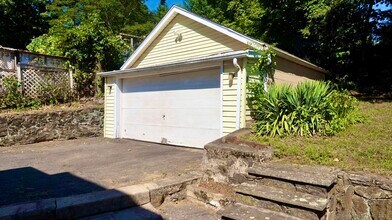 28 Aiken St in Norwalk, CT - Building Photo - Building Photo