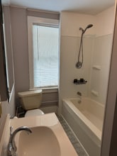 18.5 Randall St in Taunton, MA - Foto de edificio - Building Photo