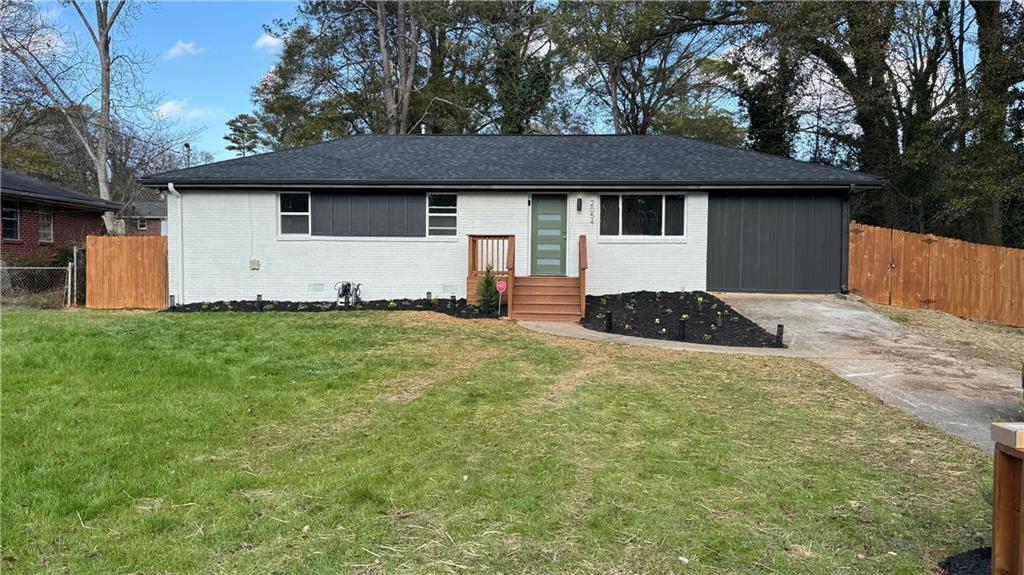 2054 Fargo Pl SE in Atlanta, GA - Building Photo