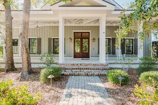 40 Remington Rd in Bluffton, SC - Building Photo